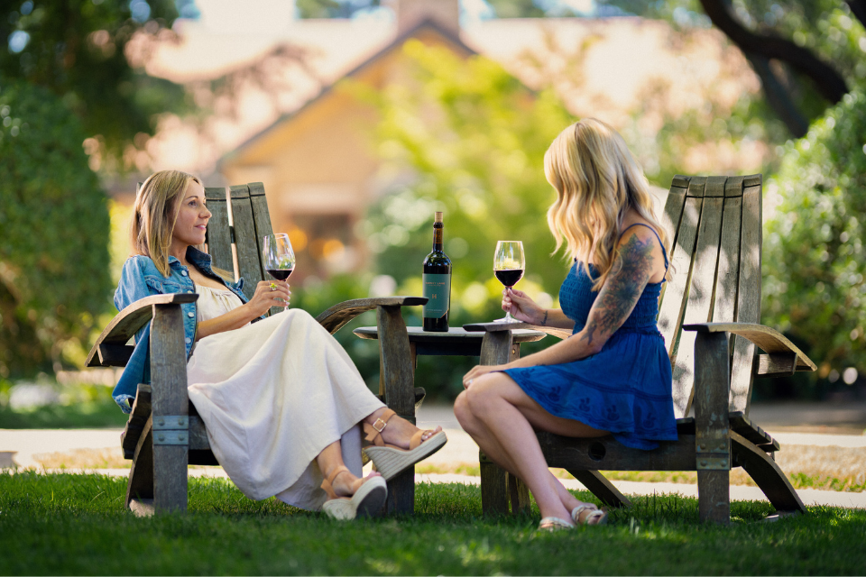 GLASS + BOTTLE SERVICE